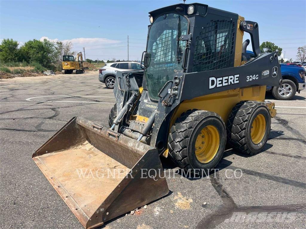 John Deere & CO. 324G Lietoti riteņu kompaktiekrāvēji