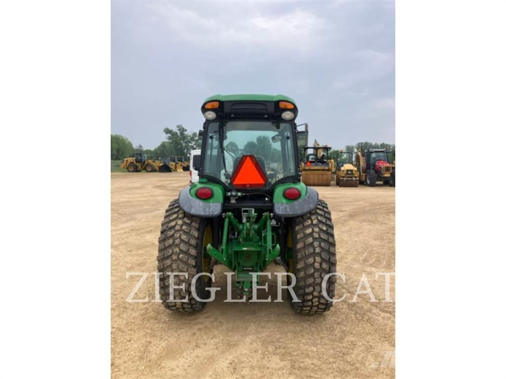 John Deere & CO. 4066R Traktori
