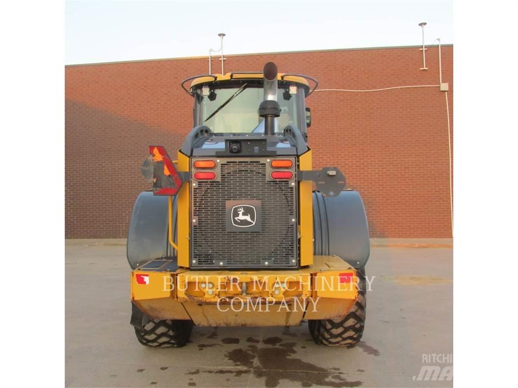 John Deere & CO. 544K Iekrāvēji uz riteņiem