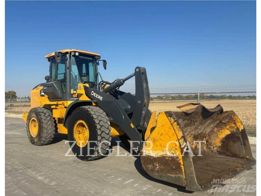 John Deere & CO. 544L Iekrāvēji uz riteņiem