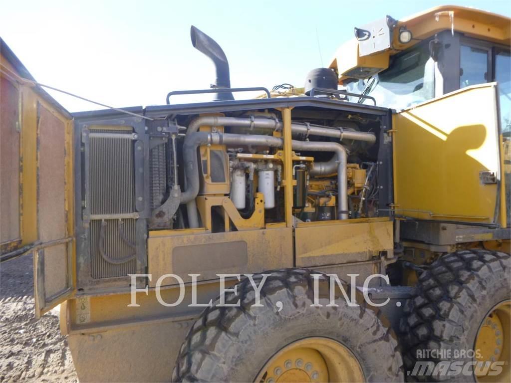 John Deere & CO. 672G Greideri