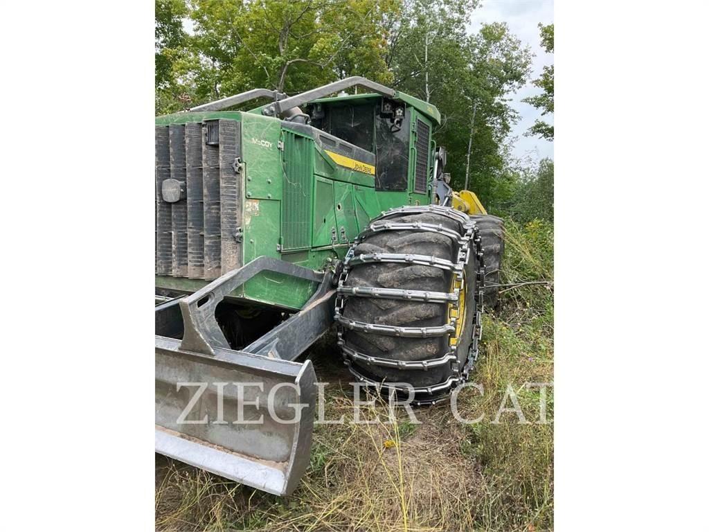 John Deere & CO. 748L Mežizstrādes traktori