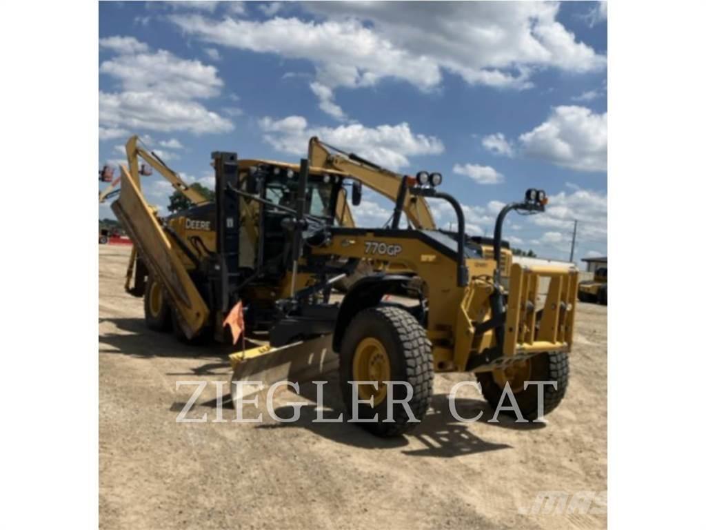 John Deere & CO. 770 GP Greideri