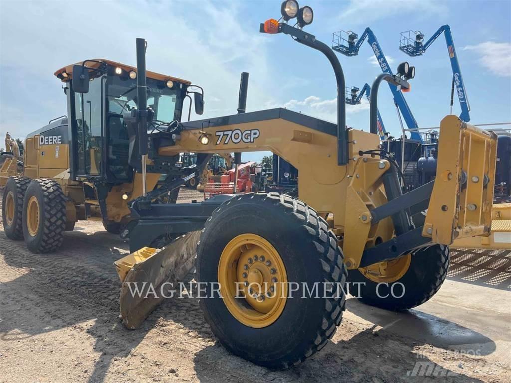 John Deere & CO. 770GP Greideri