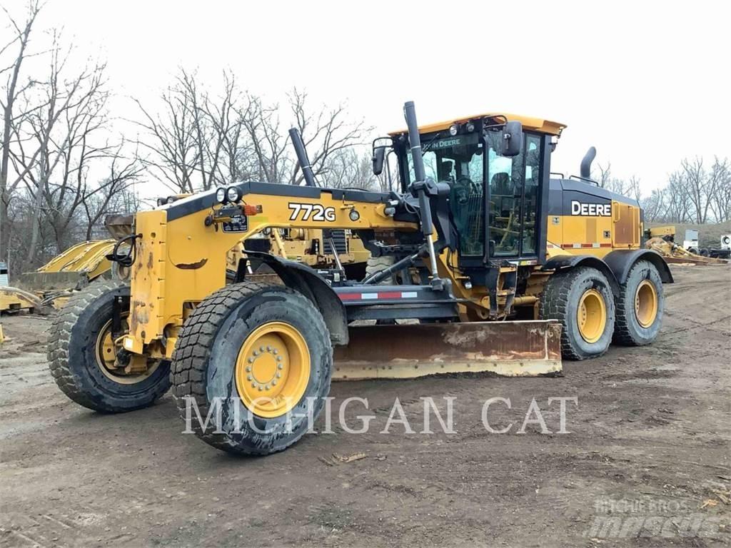 John Deere & CO. 772G Greideri