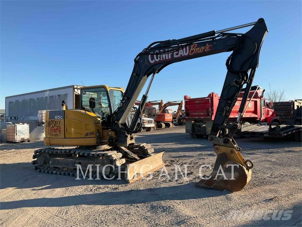 John Deere & CO. 85G Kāpurķēžu ekskavatori