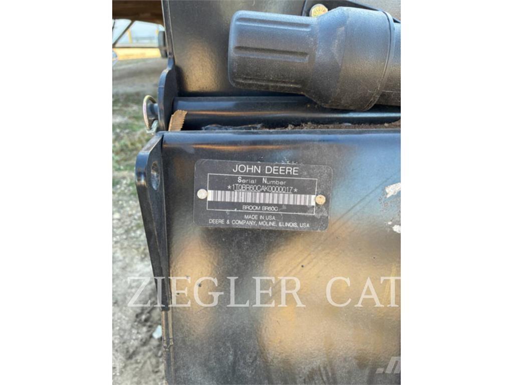 John Deere & CO. BR60C Strēles pacēlāji