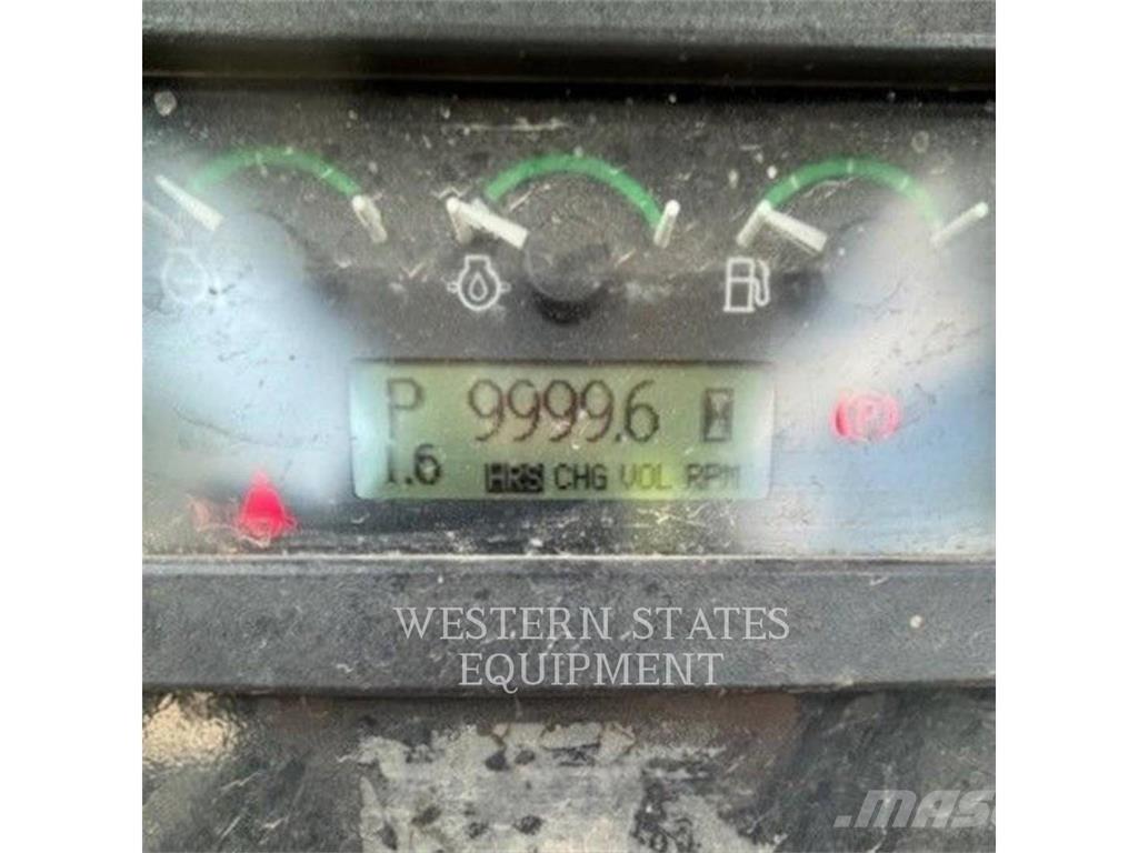 John Deere & CO. JD 650J Kāpurķēžu buldozeri