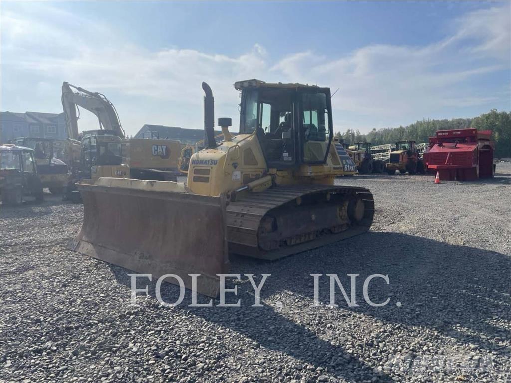 Komatsu D61PX1-23 Kāpurķēžu buldozeri