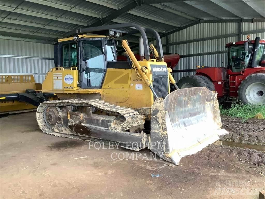 Komatsu D65EX17 Kāpurķēžu buldozeri