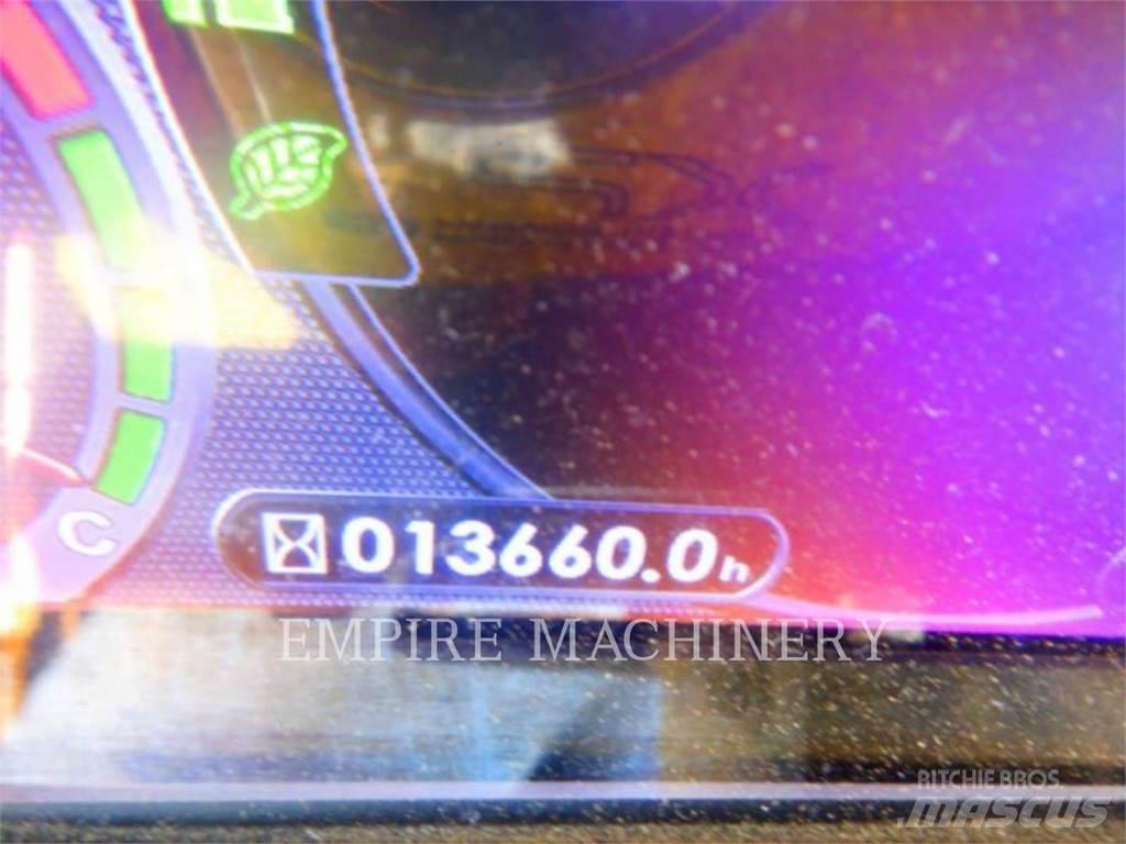Komatsu HD785-8 Artikulētie pašizgāzēji