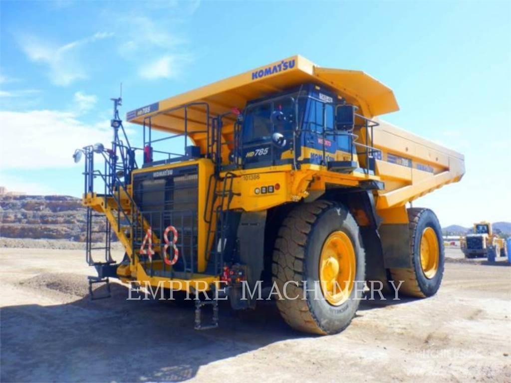 Komatsu HD785-8 Artikulētie pašizgāzēji