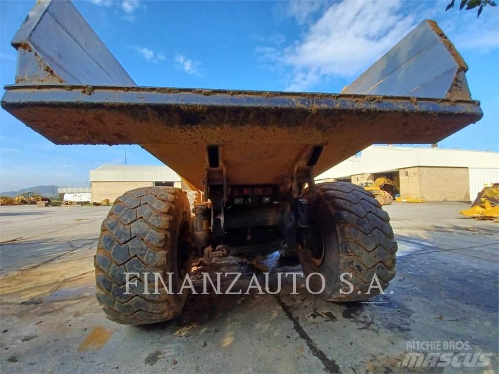 Komatsu HM400-2 Artikulētie pašizgāzēji