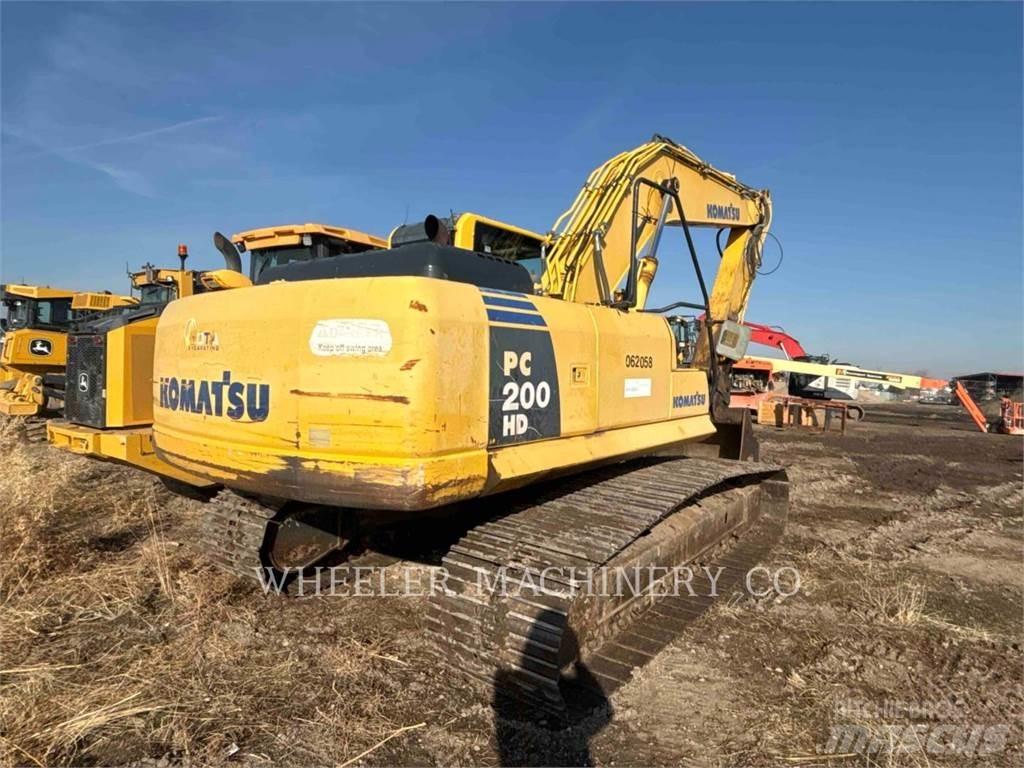 Komatsu PC200-8 Kāpurķēžu ekskavatori