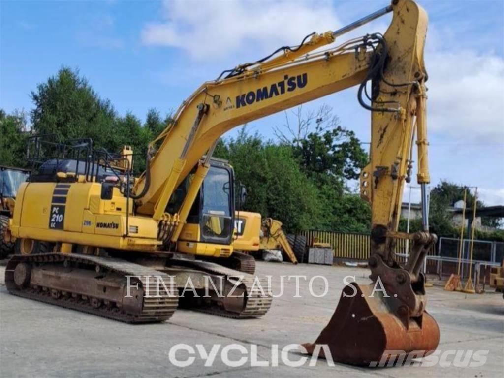 Komatsu PC210 Kāpurķēžu ekskavatori