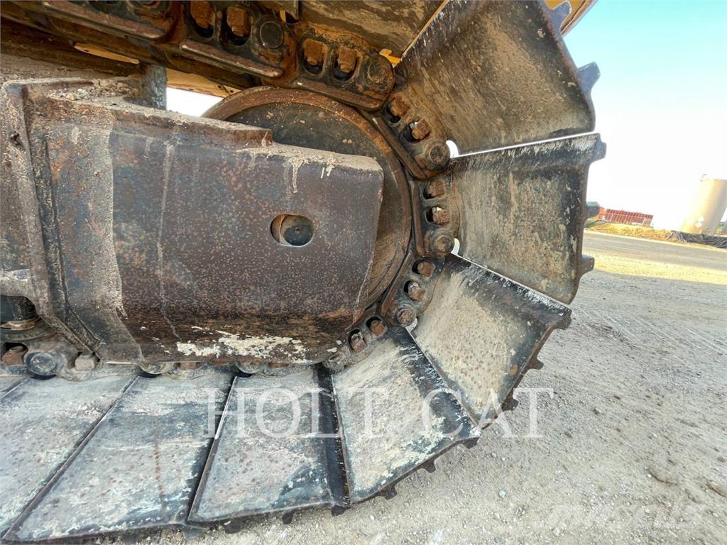 Komatsu PC240LC-11 Kāpurķēžu ekskavatori