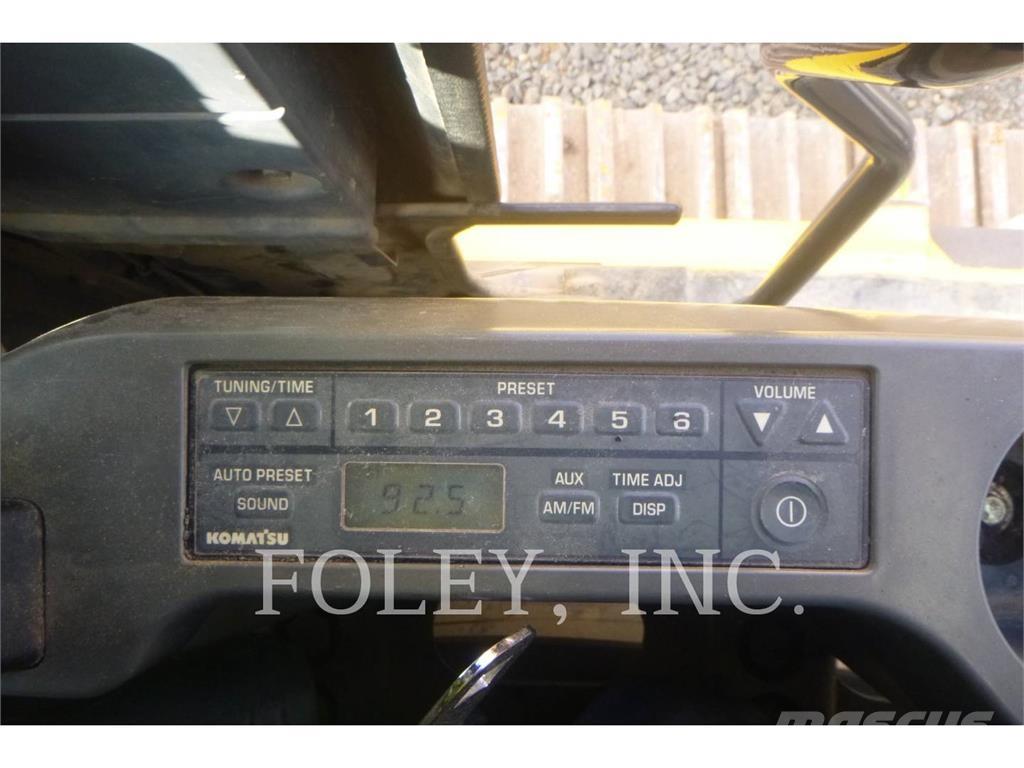 Komatsu PC390LC-10 Kāpurķēžu ekskavatori