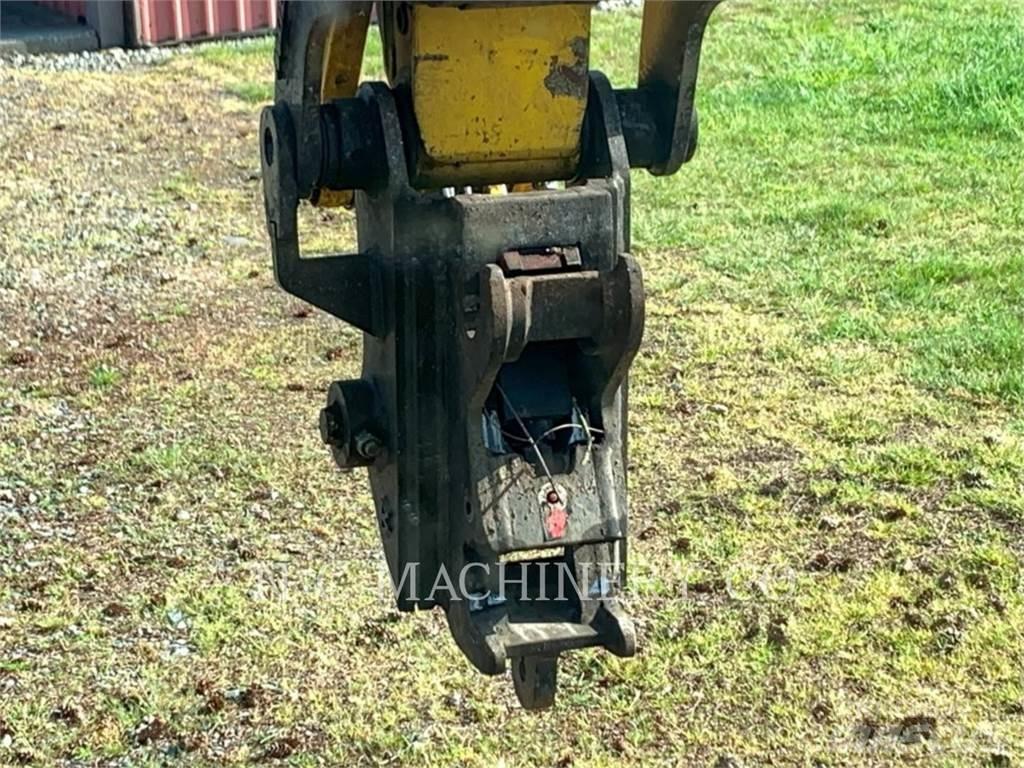 Komatsu PC78US-11 Kāpurķēžu ekskavatori