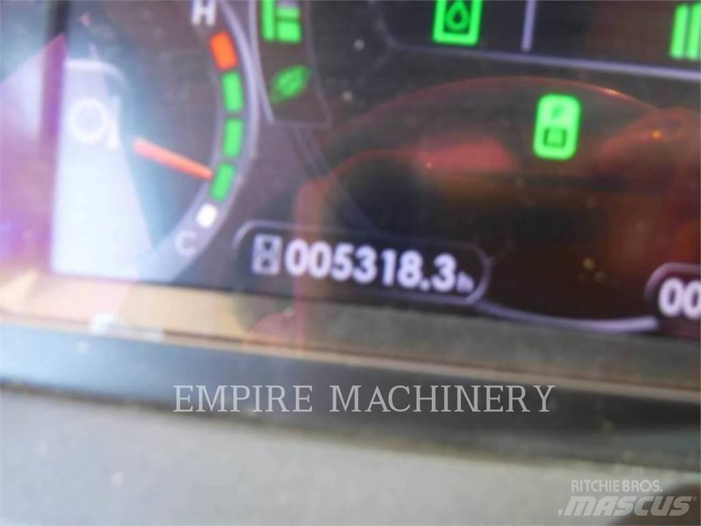 Komatsu WA320-8 Iekrāvēji uz riteņiem