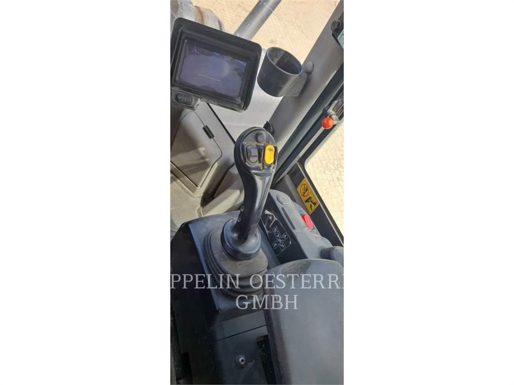 Komatsu WA470-7 Iekrāvēji uz riteņiem