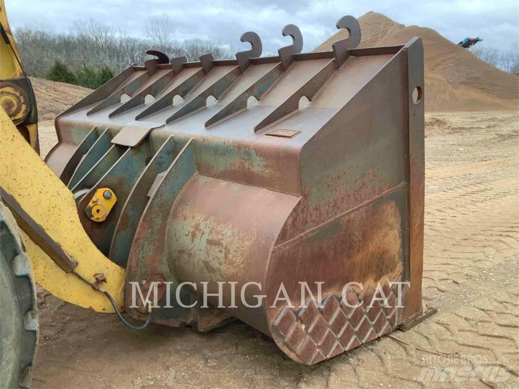 Komatsu WA500 Iekrāvēji uz riteņiem