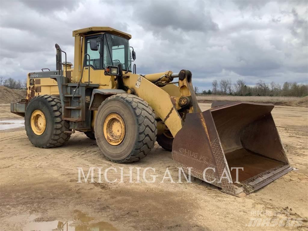 Komatsu WA500-3L Iekrāvēji uz riteņiem