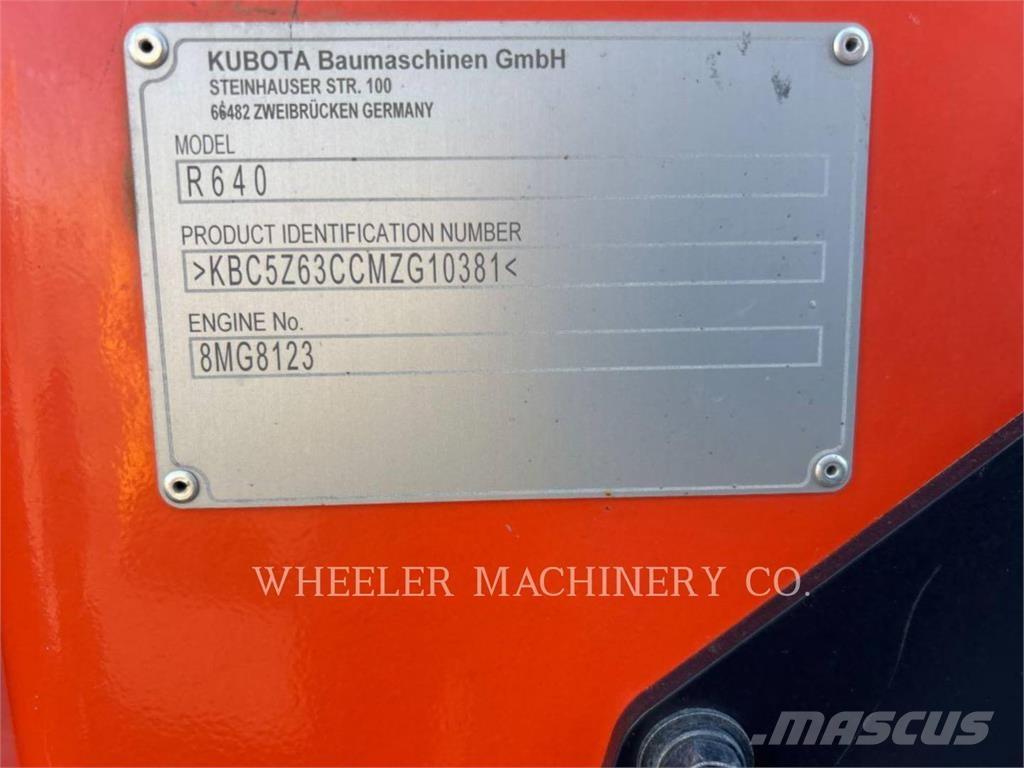 Kubota R640 CWL Iekrāvēji uz riteņiem