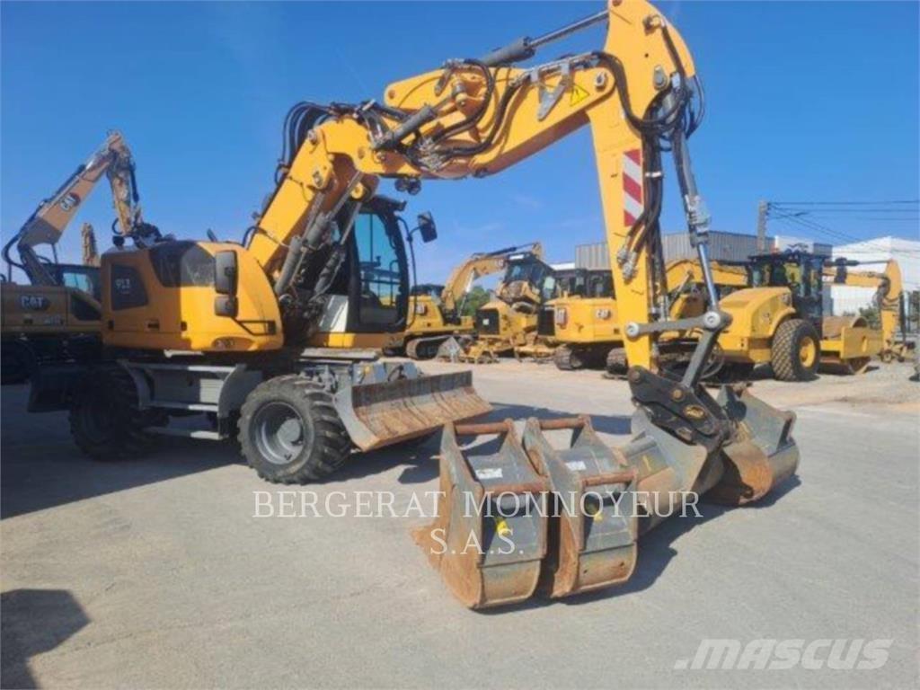 Liebherr A913 Ekskavatori uz riteņiem