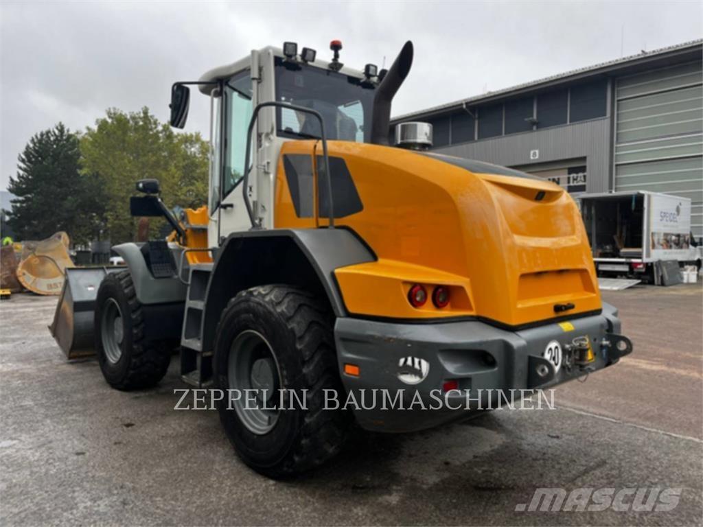 Liebherr L526 Iekrāvēji uz riteņiem