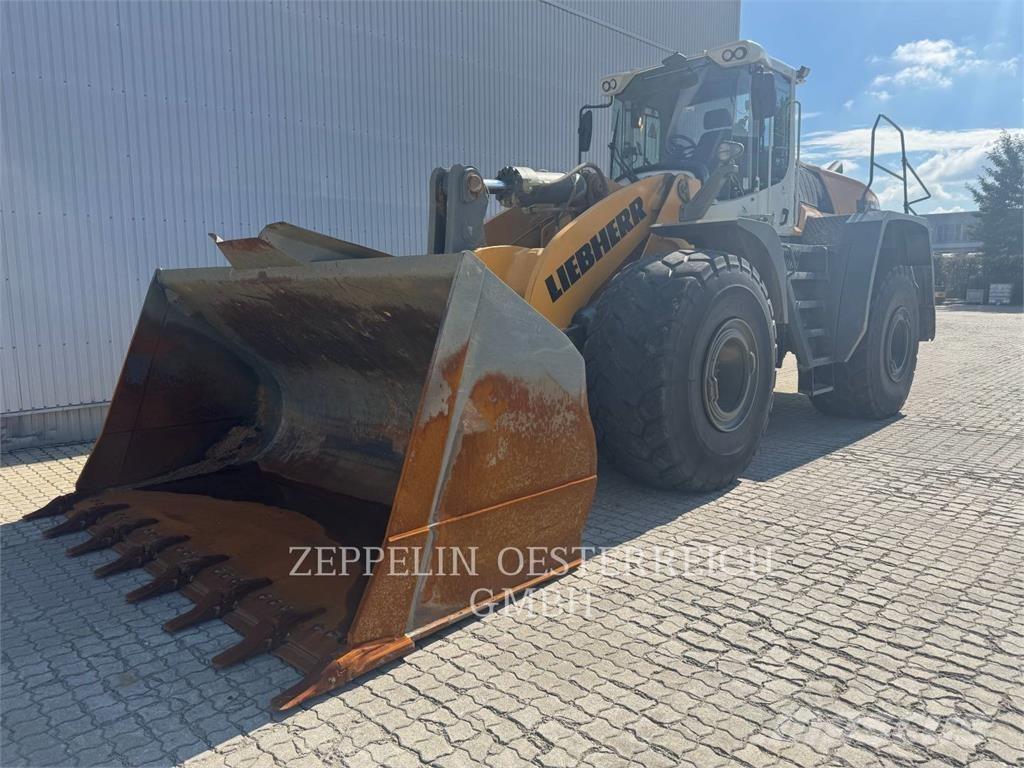 Liebherr L586 Iekrāvēji uz riteņiem