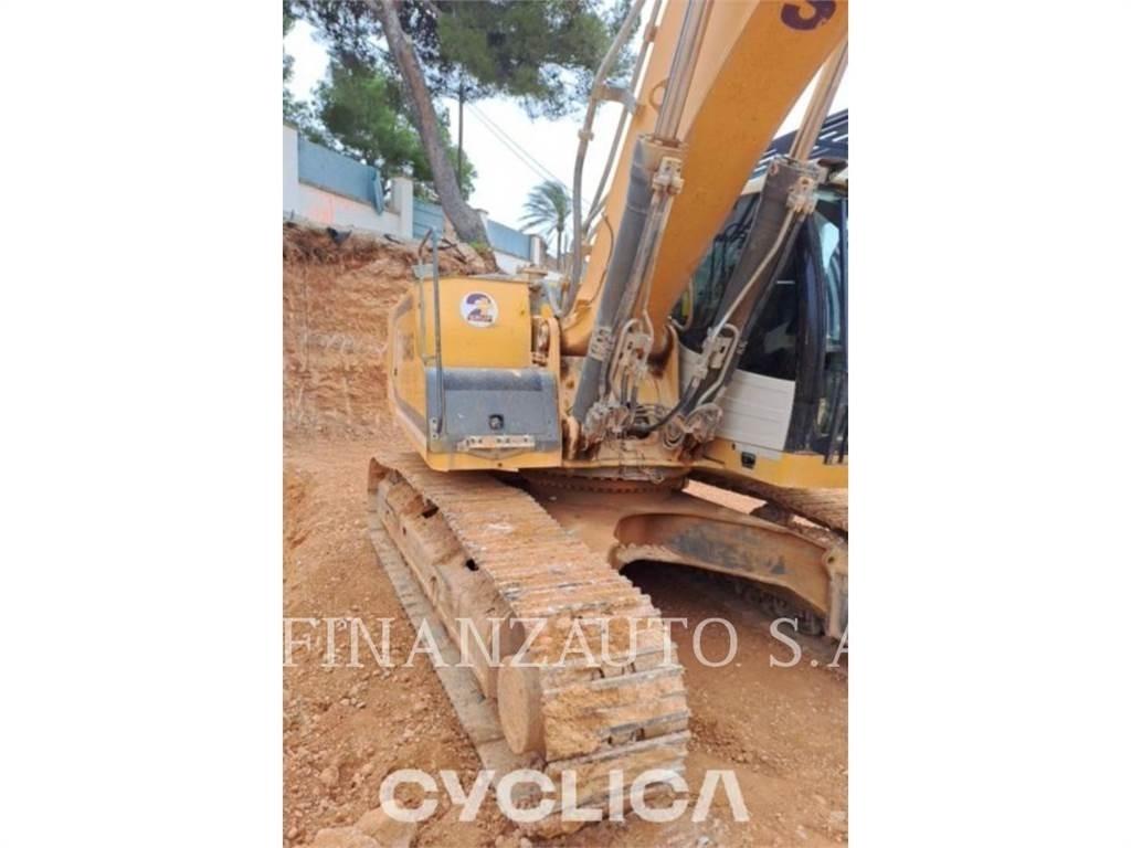 Liebherr R946 Kāpurķēžu ekskavatori
