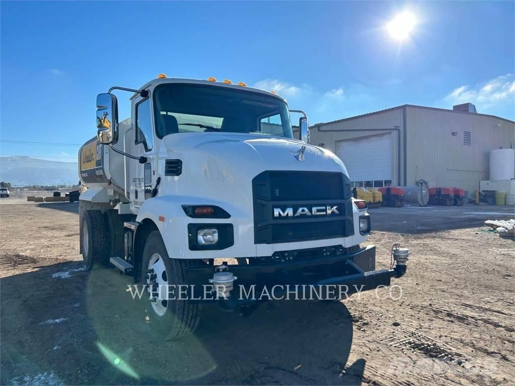 Mack WT2000 A Autocisterna