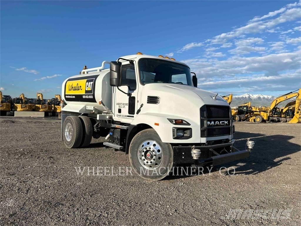 Mack WT2000 A Autocisterna