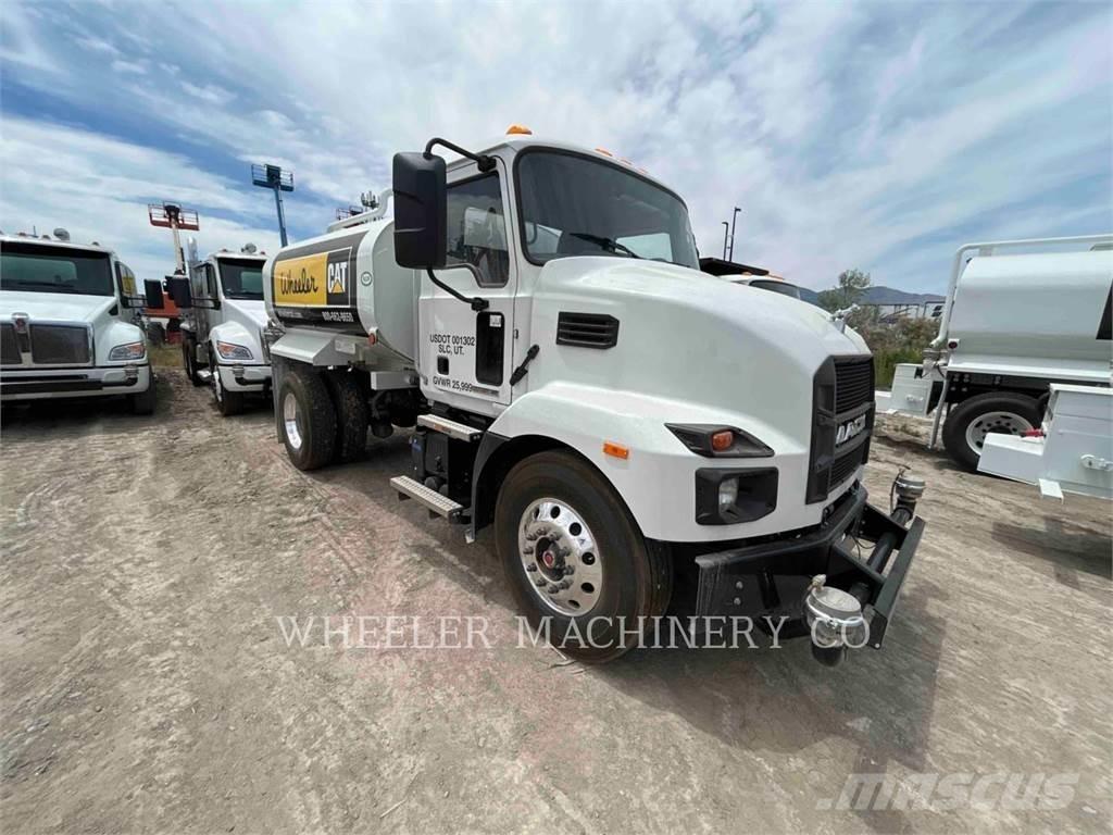 Mack WT2000 A Autocisterna
