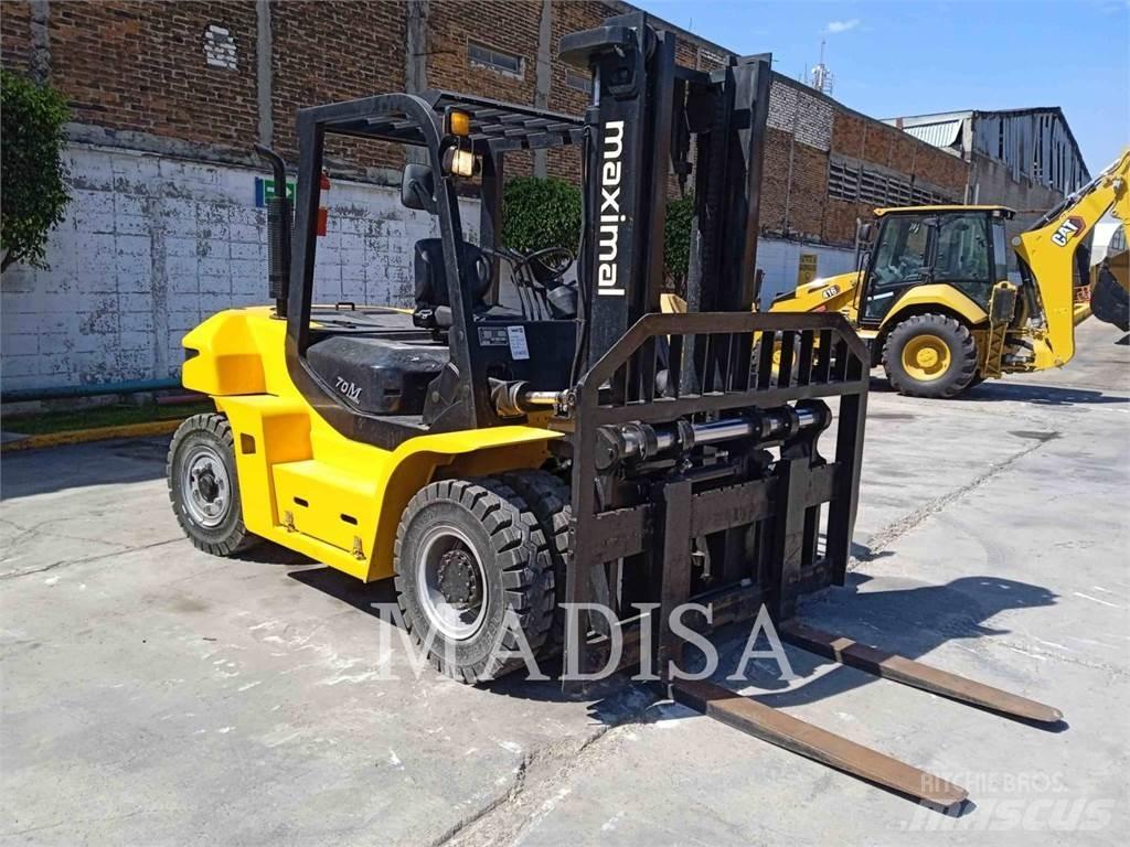MAXI-LIFT FD70T-MWJ3 Tehnika ar dīzeļa dzinēju