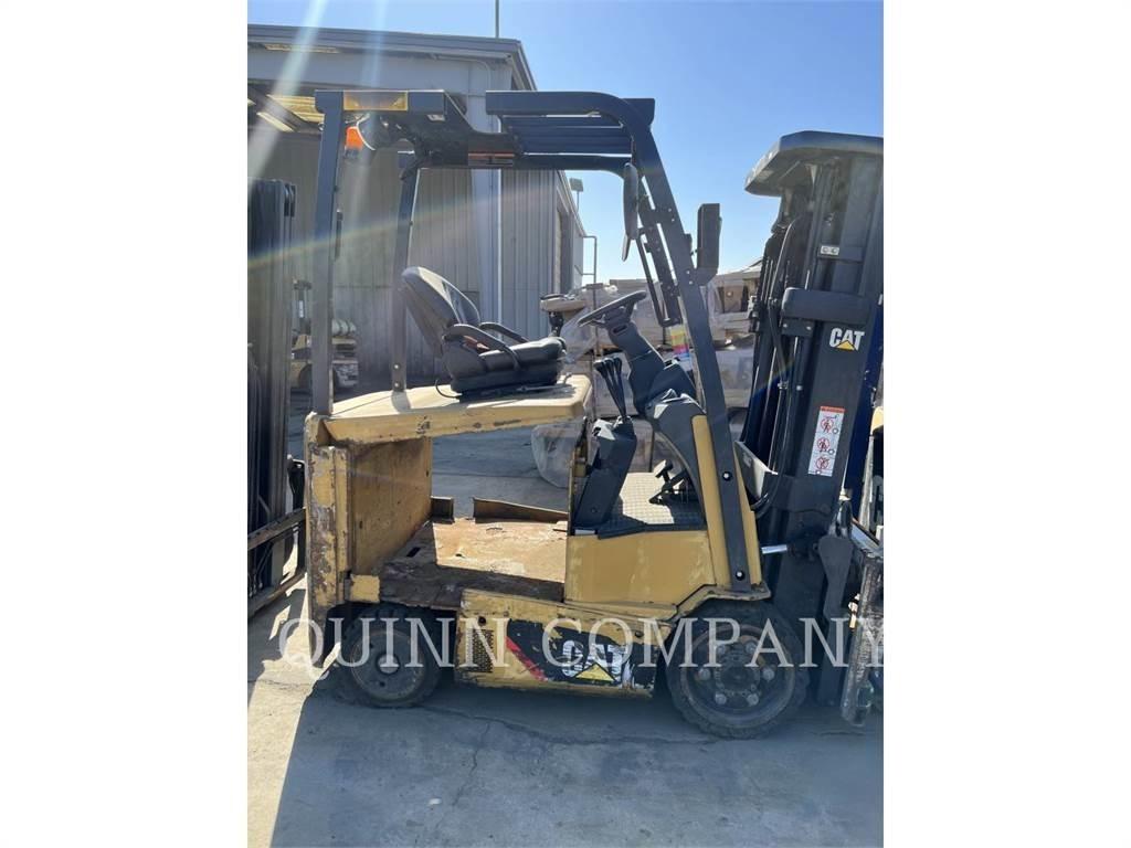 MCFA EC25N2-AC Autokrāvēji - citi