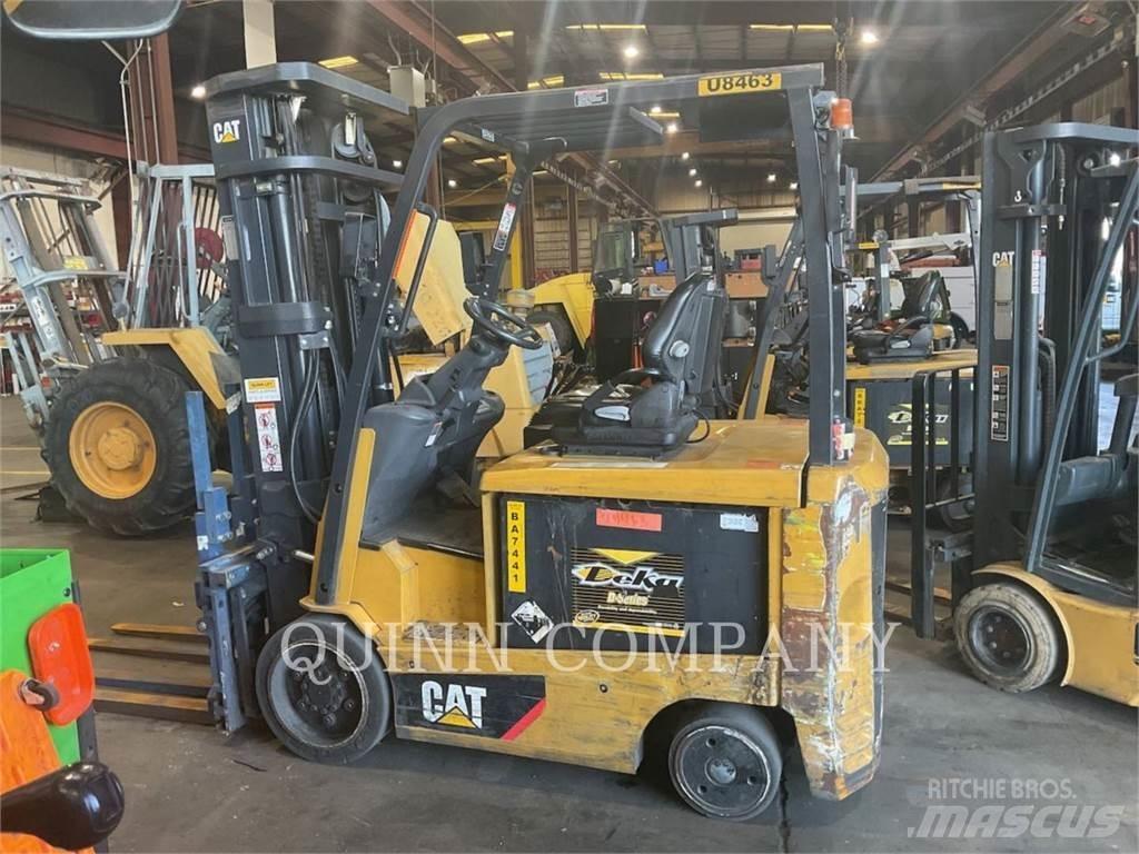 MCFA EC30N2-AC Autokrāvēji - citi