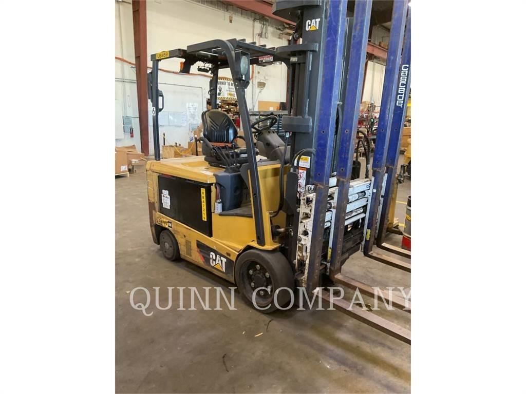 MCFA EC30N2-AC Autokrāvēji - citi