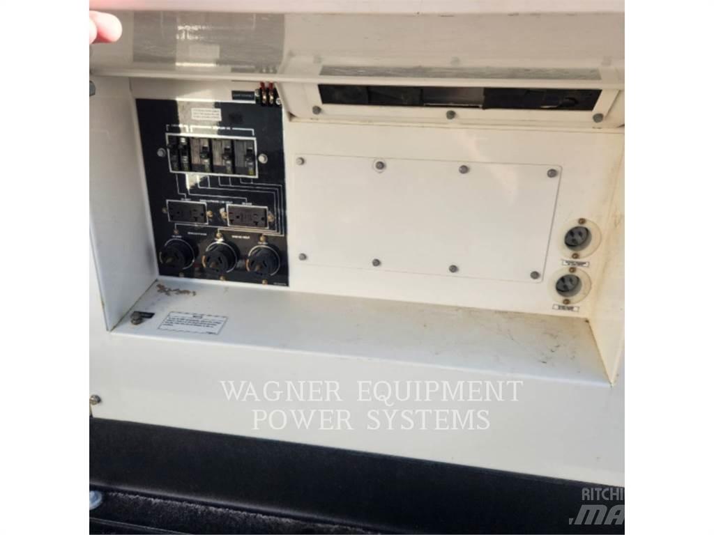 MultiQuip DCA-150SSJU4F Citi ģeneratori
