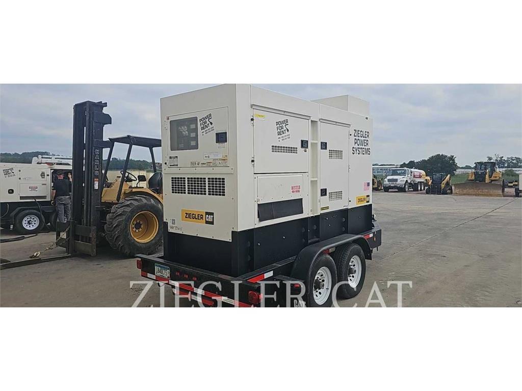 MultiQuip DCA180 Citi ģeneratori