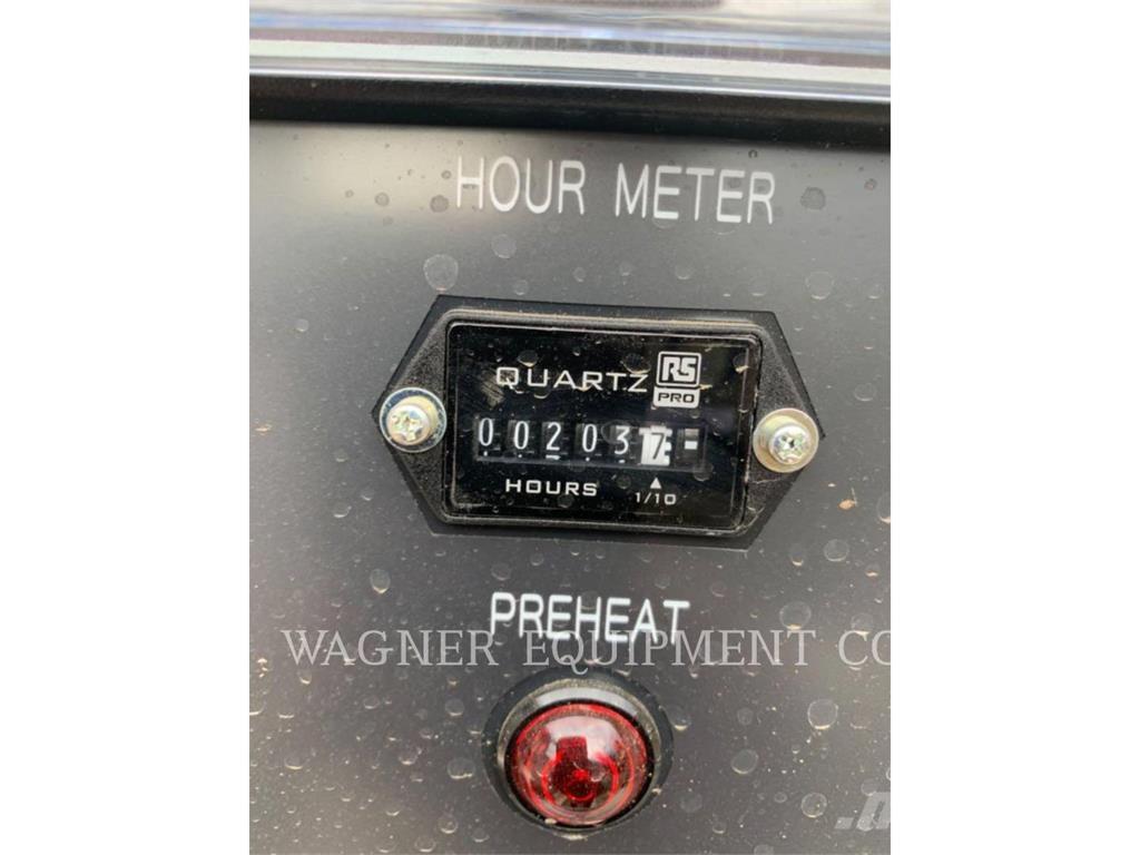 MultiQuip DCA25SSIU4F Citi ģeneratori