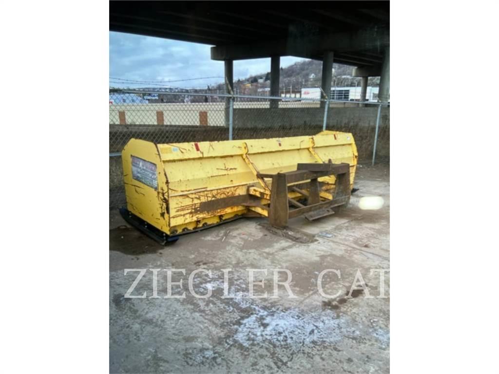 New Holland 621 F Iekrāvēji uz riteņiem