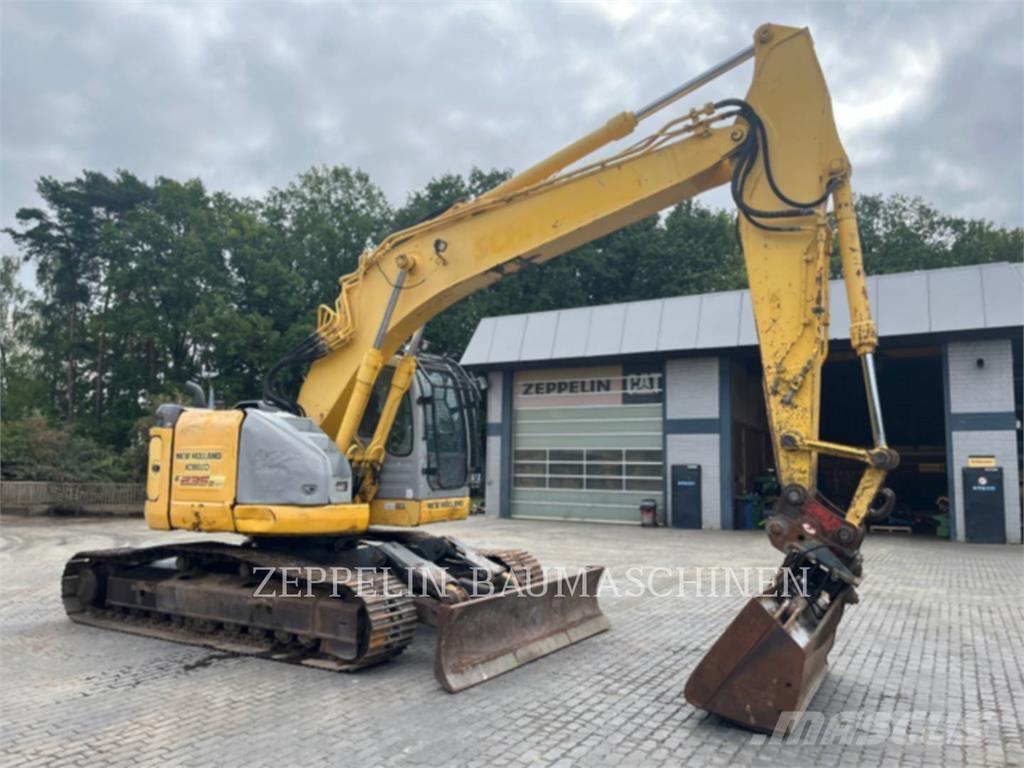 New Holland E235 Kāpurķēžu ekskavatori