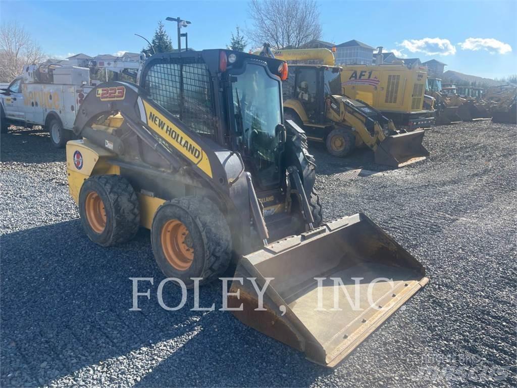 New Holland L223 Lietoti riteņu kompaktiekrāvēji
