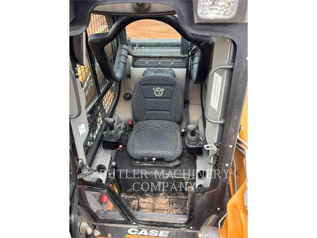 New Holland TV370B Kāpurķēžu iekrāvēji