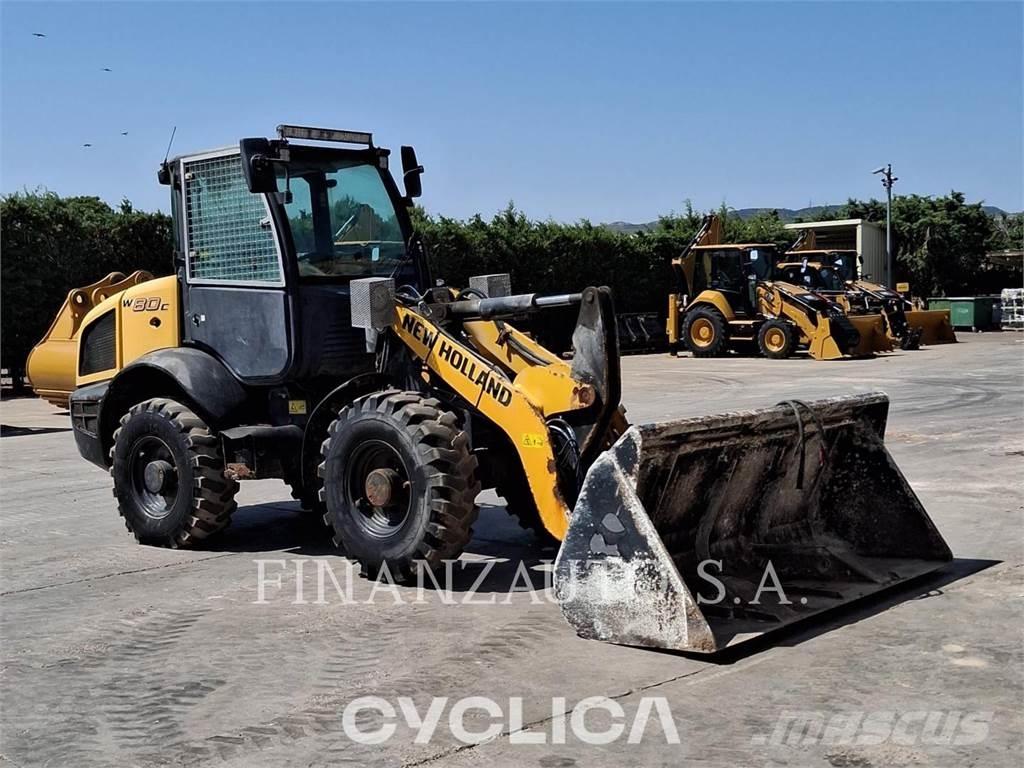 New Holland W80C Iekrāvēji uz riteņiem