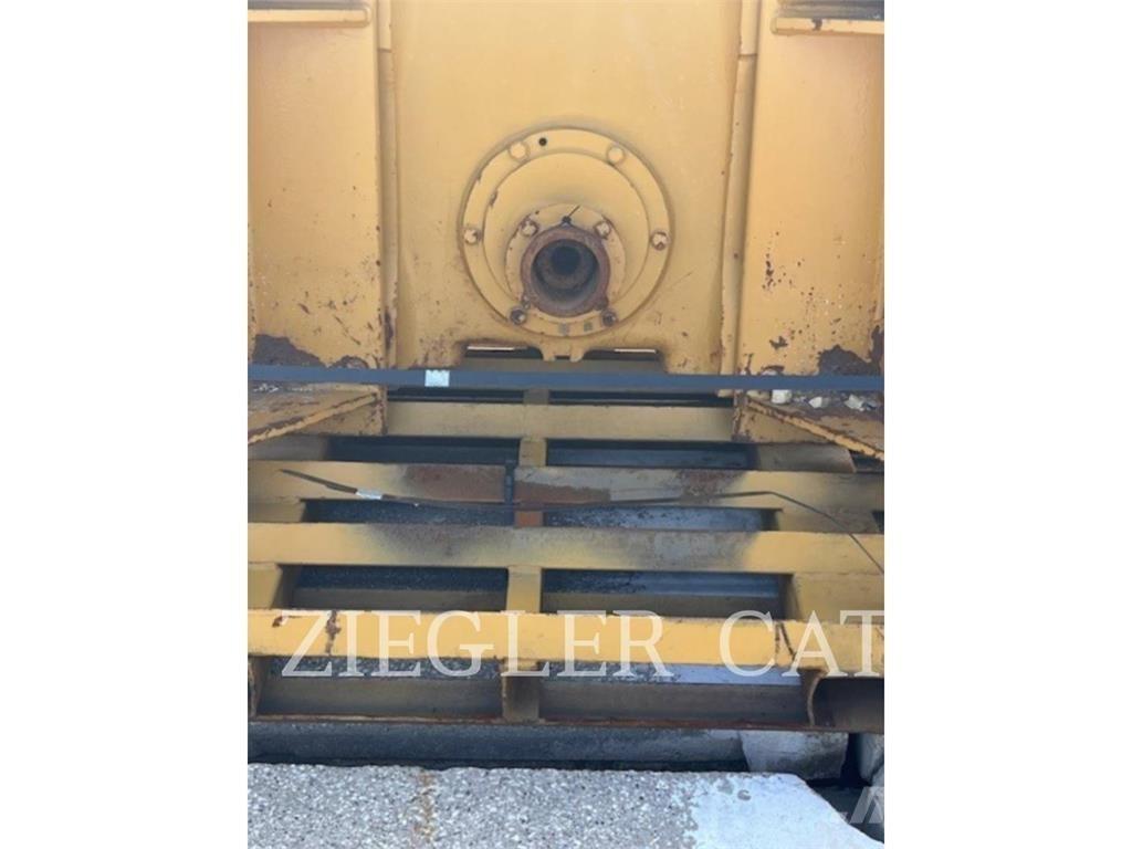 Paccar INC. PA56 Kāpurķēžu buldozeri