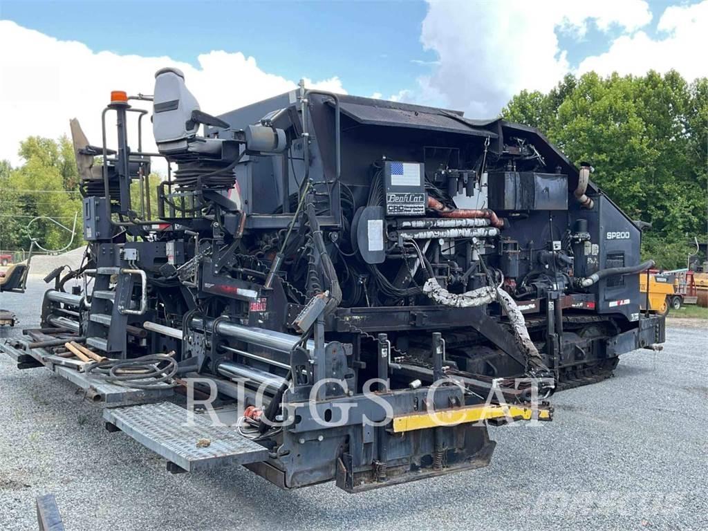 Roadtec SP200 Asfalta klājēji