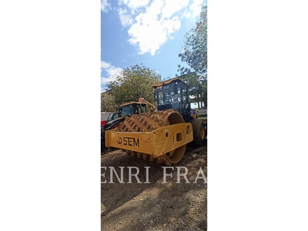 SEM MACHINERY 510 Augsnes blīvētāji
