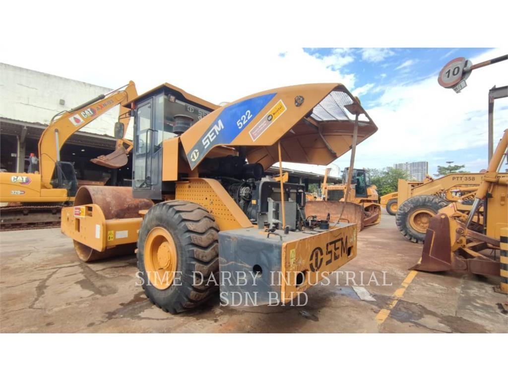 SEM MACHINERY SEM 522 Augsnes blīvētāji